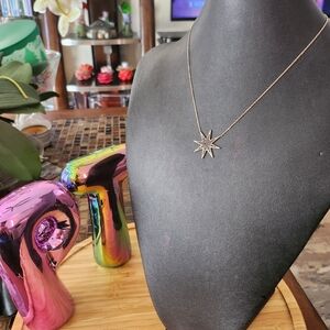 Elegant Gold Star Pendant Necklace